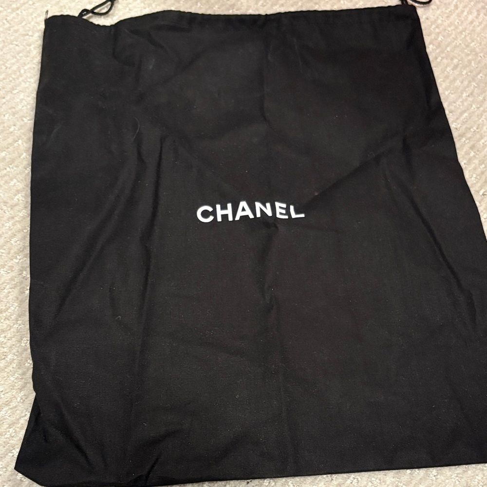 NWT Vintage Chanel Soft & Chain Flap Bag - Picture 8 of 9